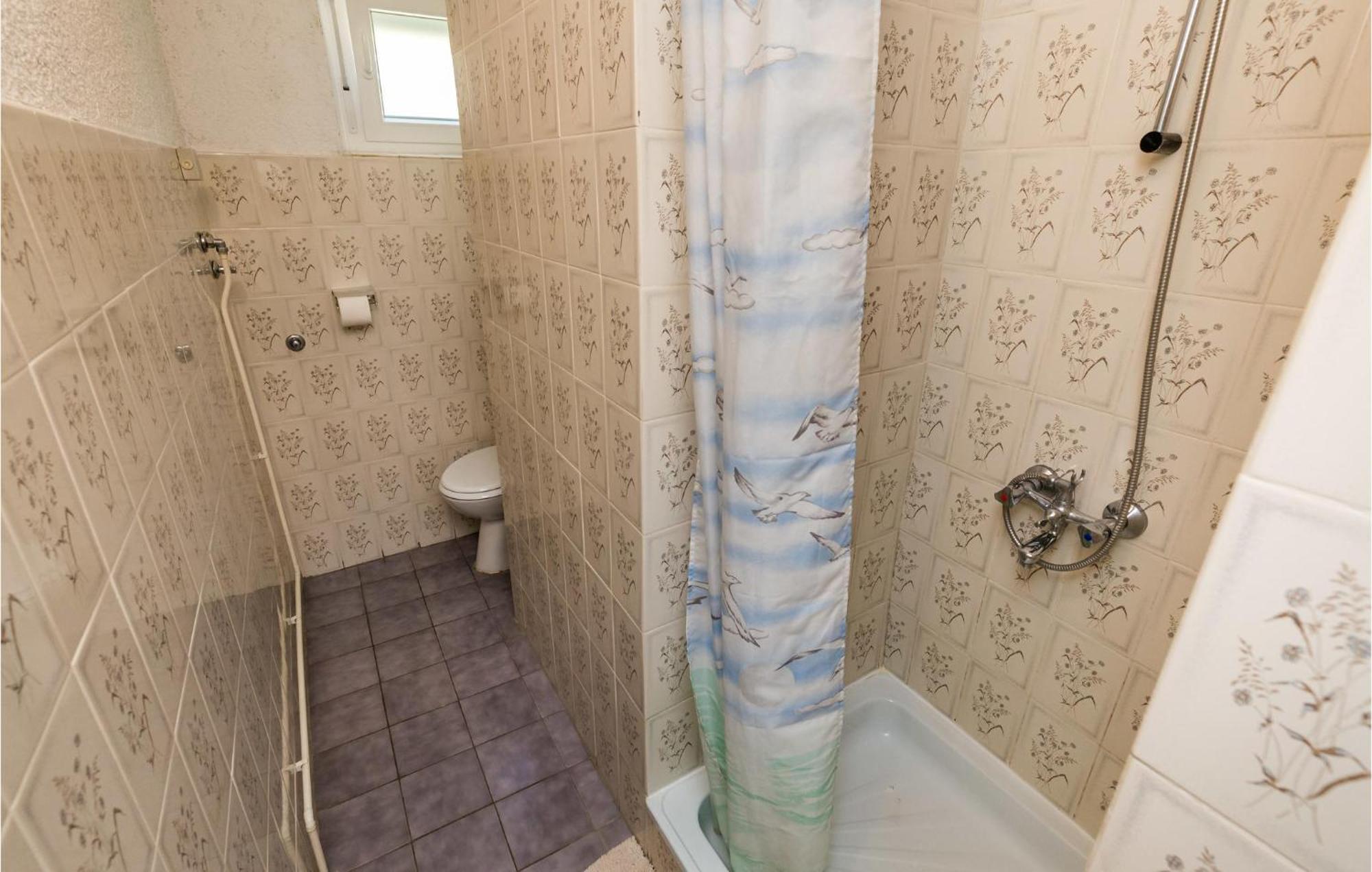 4 Bedroom Awesome Apartment In Свети Юрай Екстериор снимка